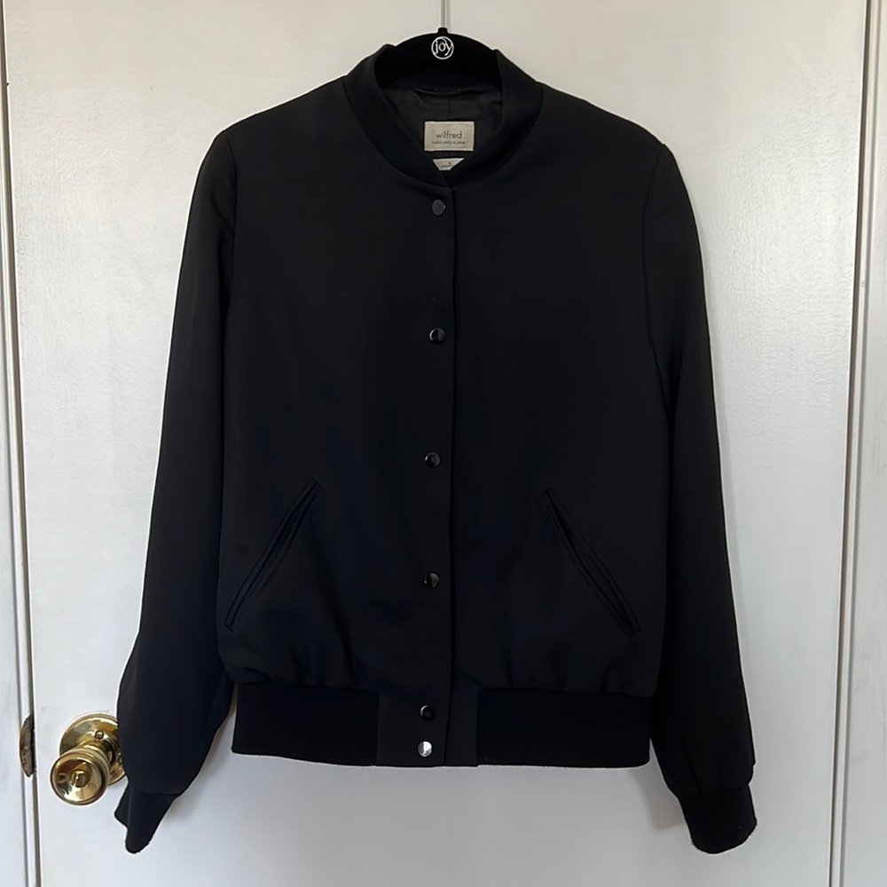 Aritzia black jacket